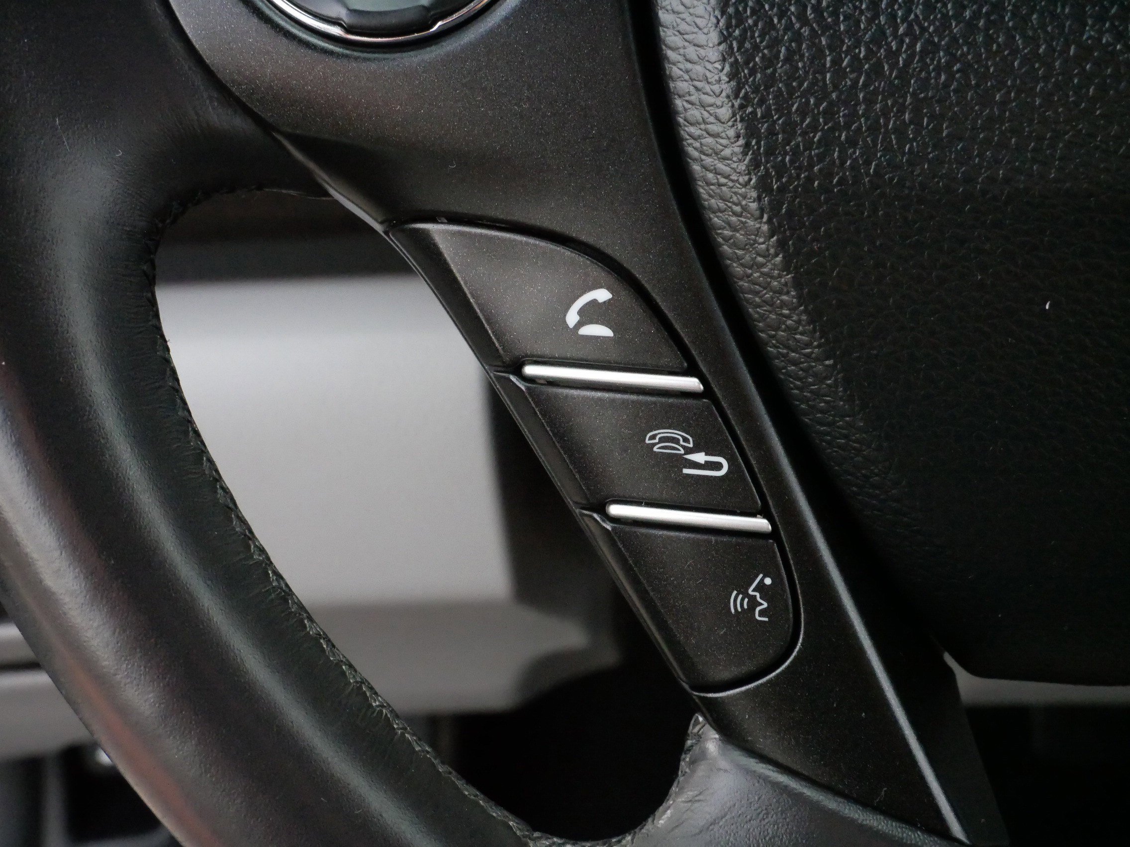 2014 Honda Accord EX-L photo 25