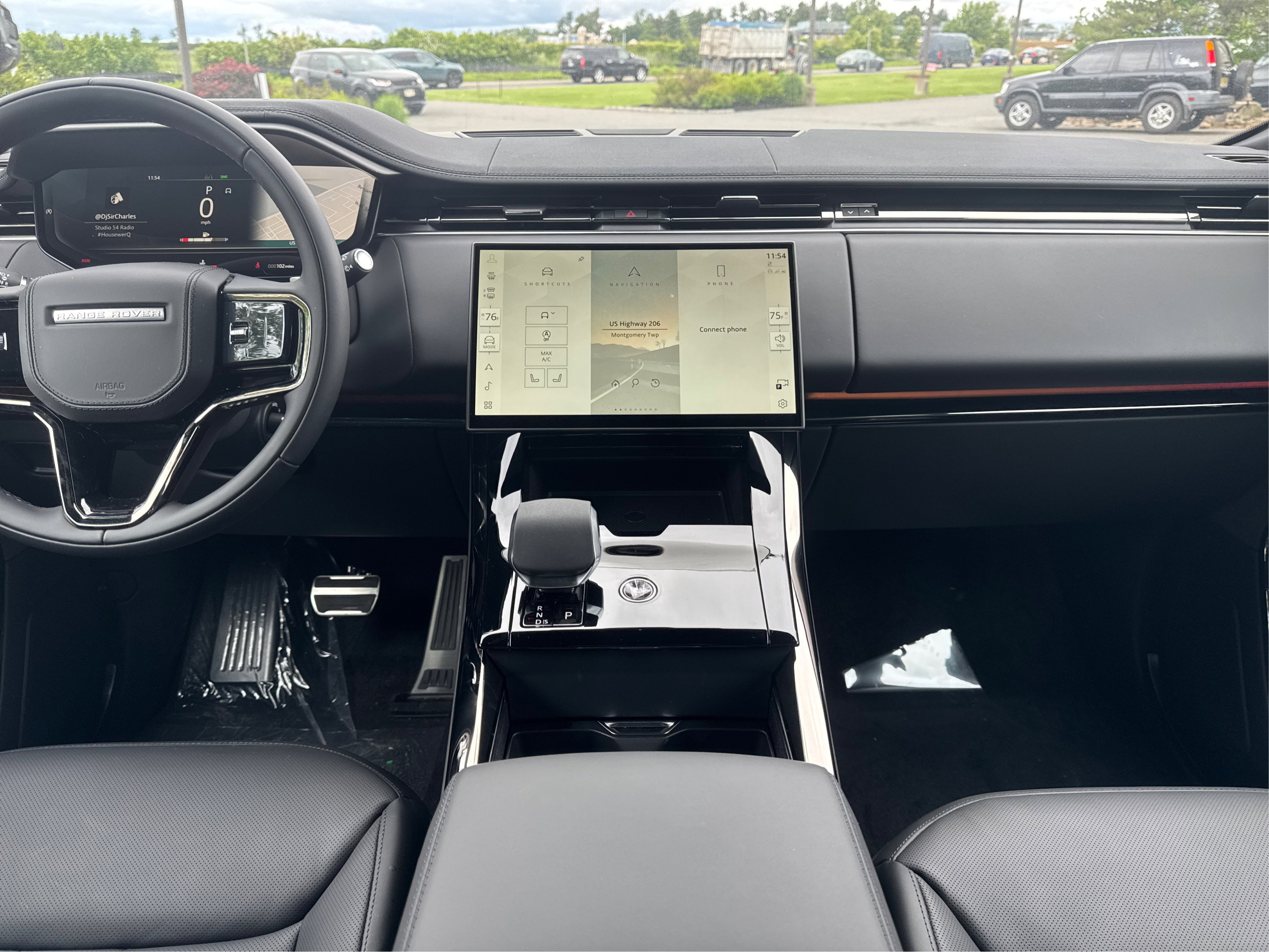 2025 Land Rover Range Rover Sport SE photo 11