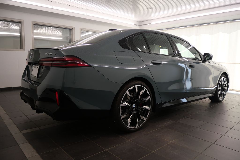 Pre-Owned 2024 BMW 5 Series 530i 4D Sedan in Duluth #95261 ...