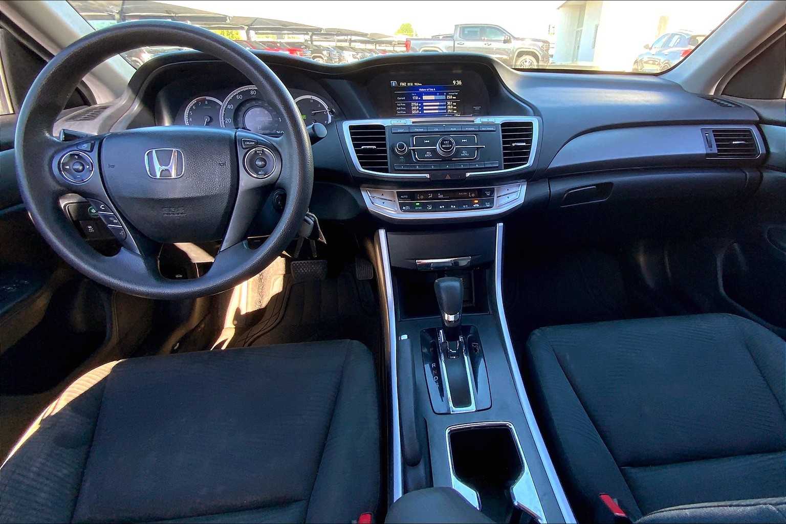 2014 Honda Accord LX photo 12