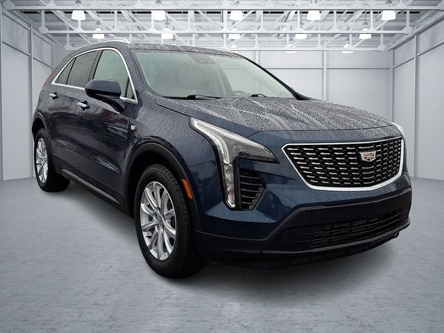 2021 Cadillac XT4 Luxury photo 3