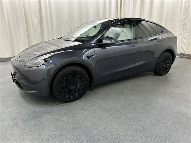Used 2023 Tesla Model Y Long Range with VIN 7SAYGDEE9PF833143 for sale in Waterbury, CT