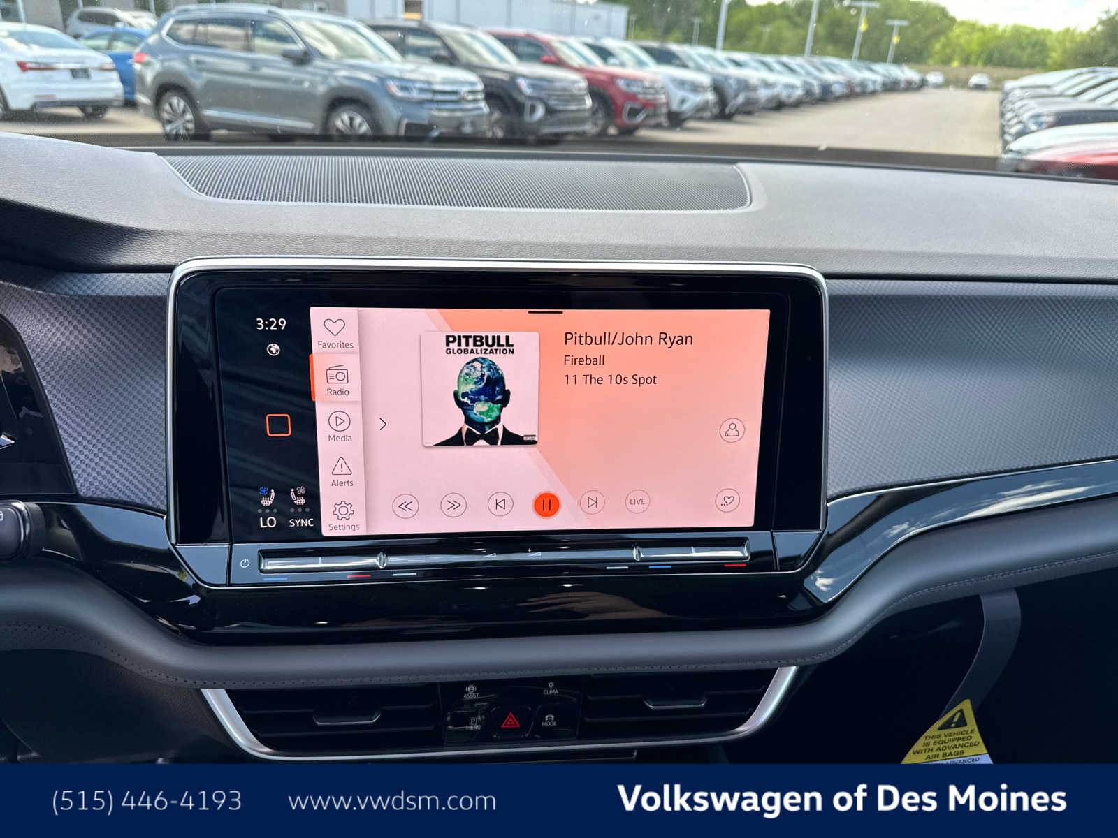 2025 Volkswagen Atlas Peak Edition SE photo 16