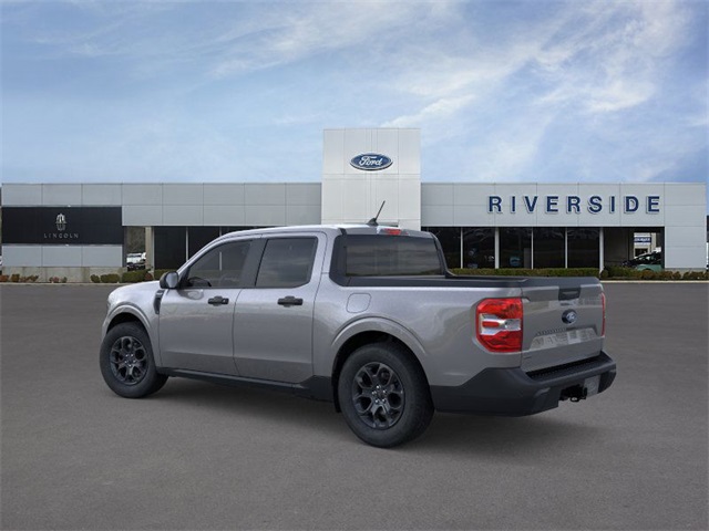 2025 Ford Maverick XLT photo 2