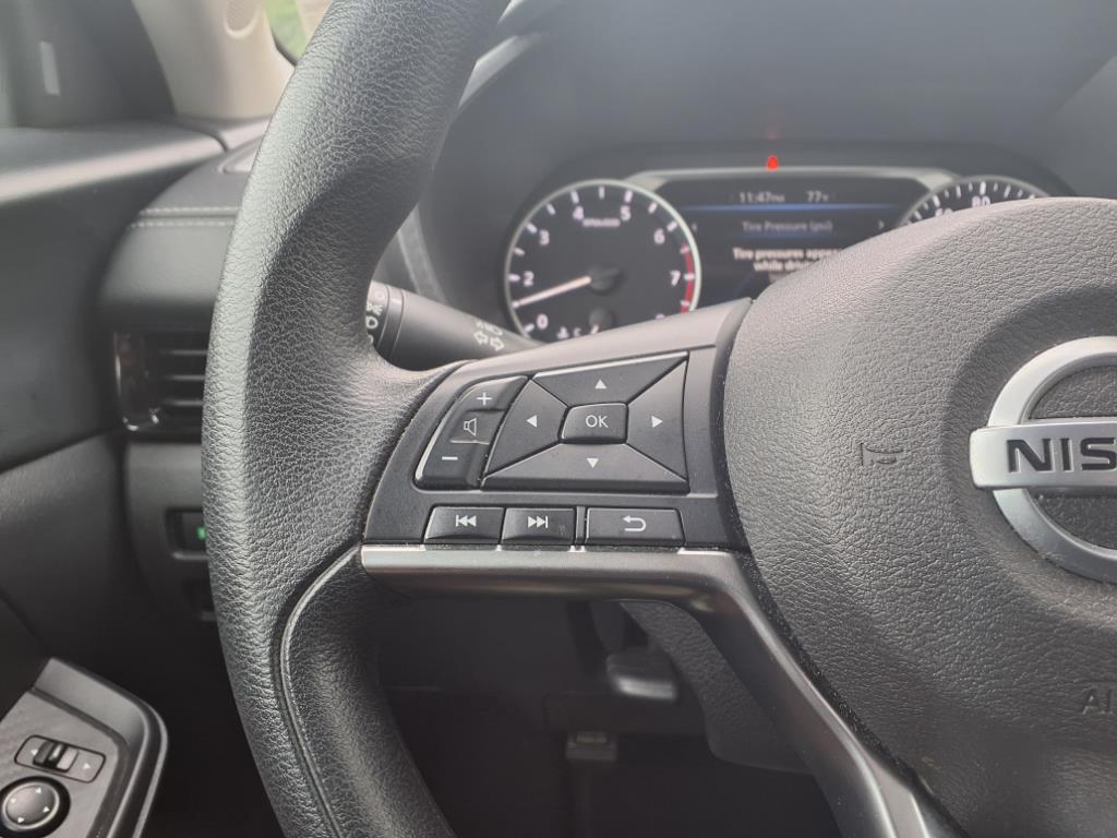 2023 Nissan Sentra SV photo 19