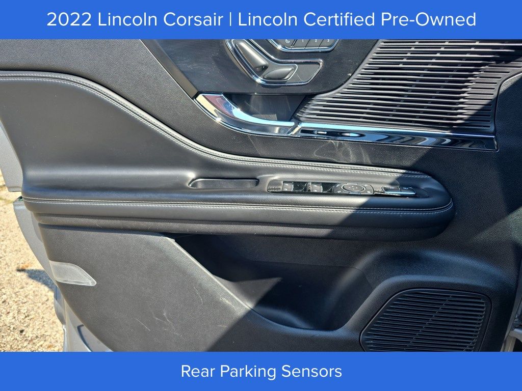 2022 Lincoln Corsair Standard photo 10