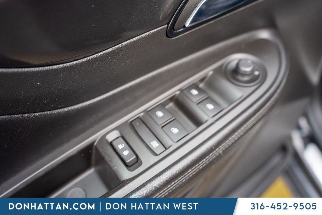 2019 Buick Encore Preferred photo 16