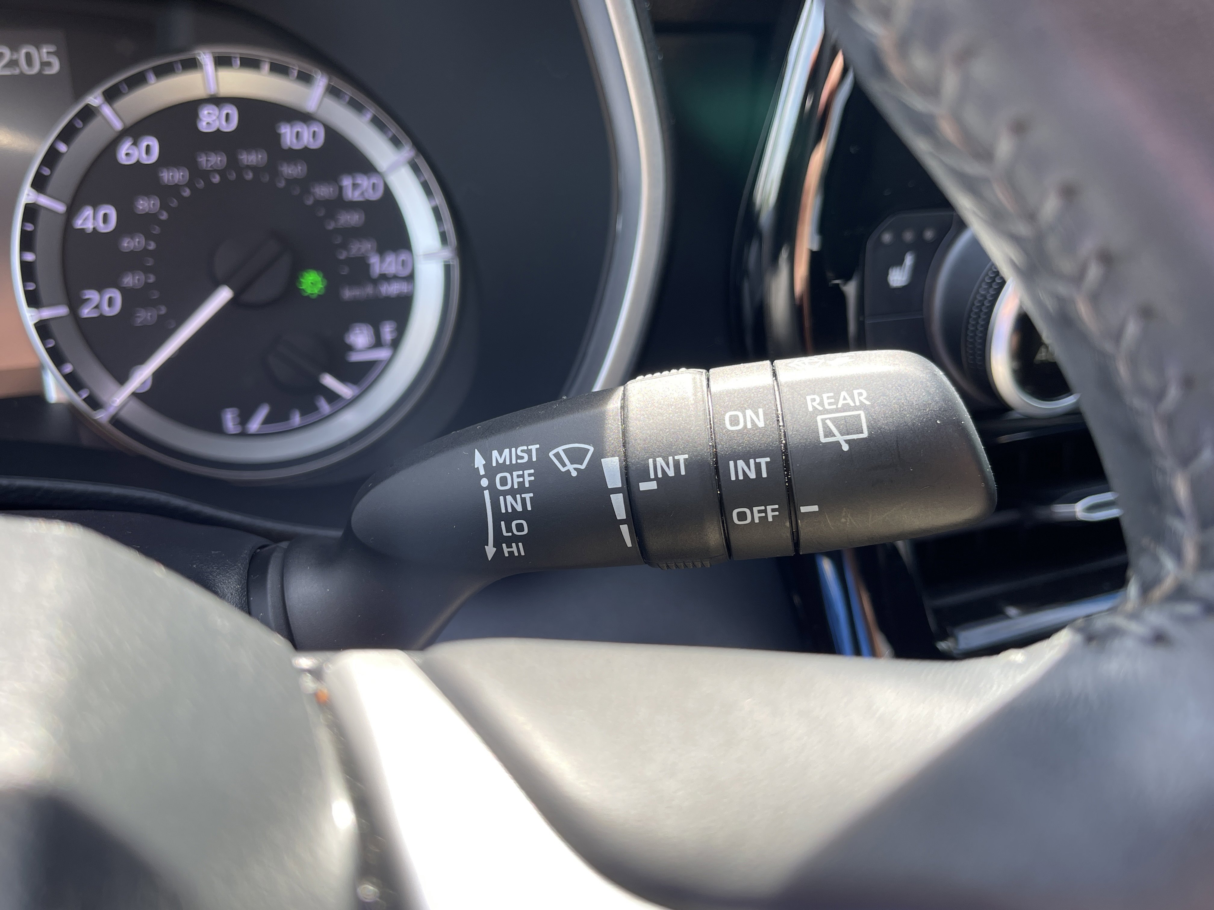 2023 Toyota Highlander Limited Platinum XLE XSE photo 2