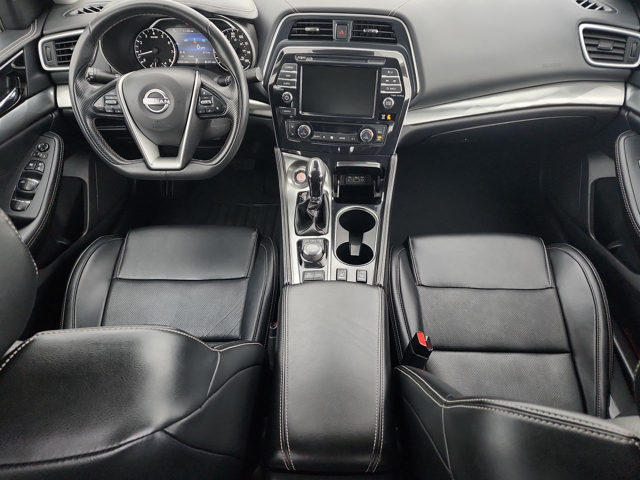 2023 Nissan Maxima SV photo 21