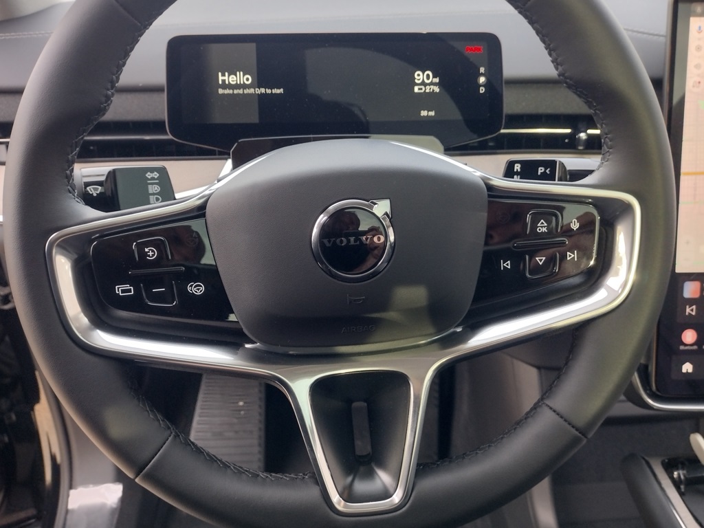 2025 VOLVO EX90 - Image 13