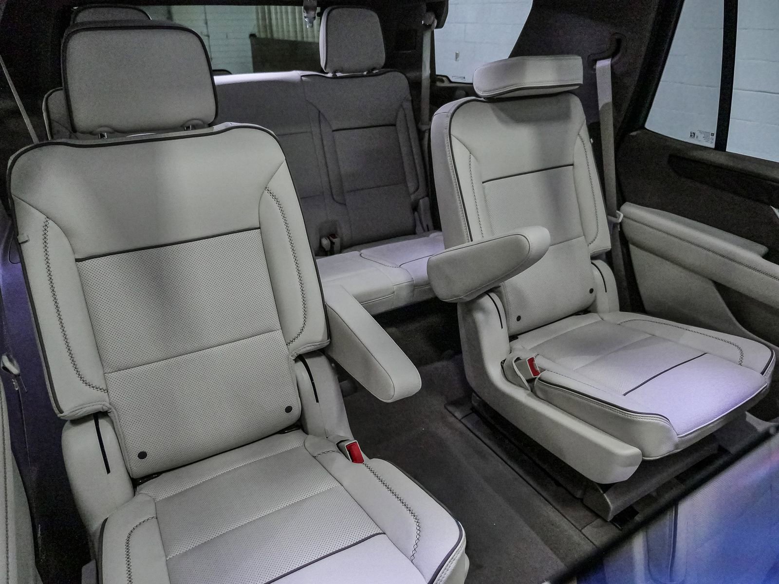 2025 Gmc Yukon Denali photo 23