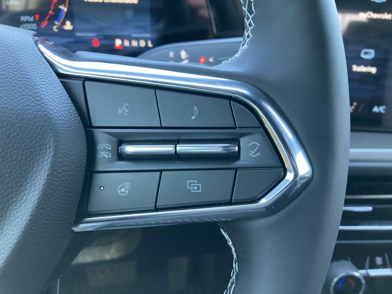 2026 Chevrolet Traverse photo 17