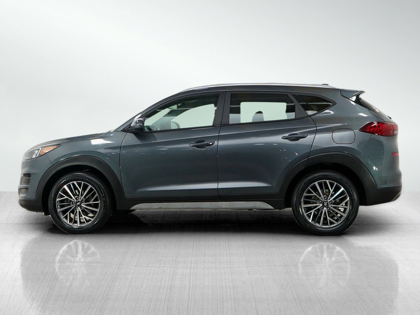 Used 2019 Hyundai Tucson SEL with VIN KM8J3CAL4KU066774 for sale in Burnsville, Minnesota