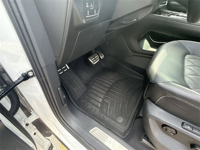 2024 Volkswagen Atlas SEL Premium R-Line photo 24