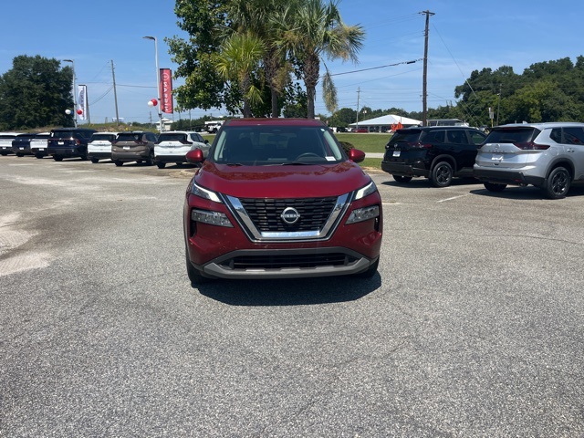 2023 Nissan Rogue SV photo 2