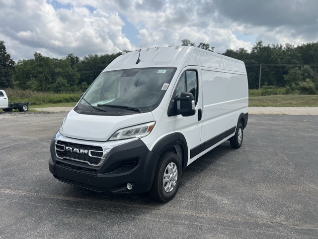 2024 Ram ProMaster 2500 photo 3