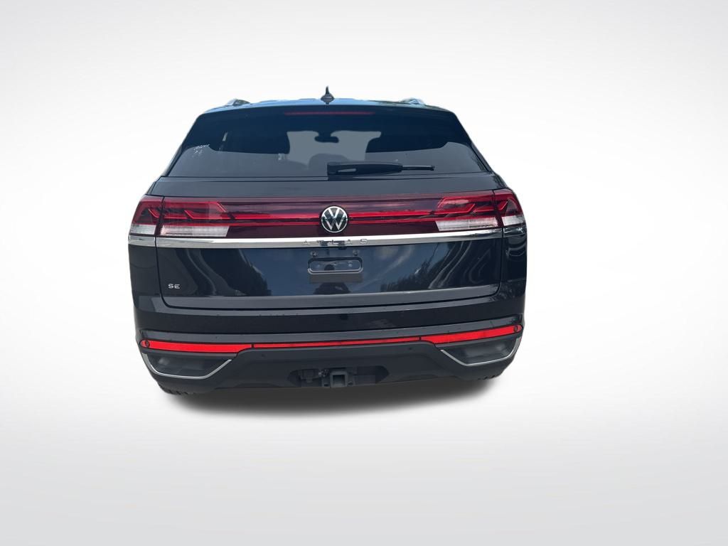 2024 Volkswagen Atlas Cross Sport SE Technology photo 4