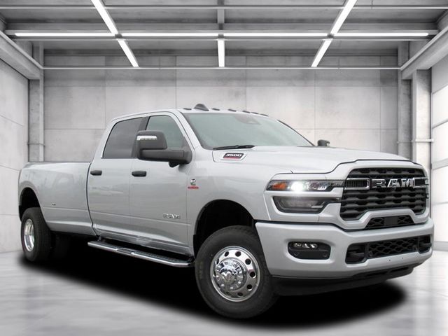 2026 RAM Ram 3500 Pickup Big Horn's photo