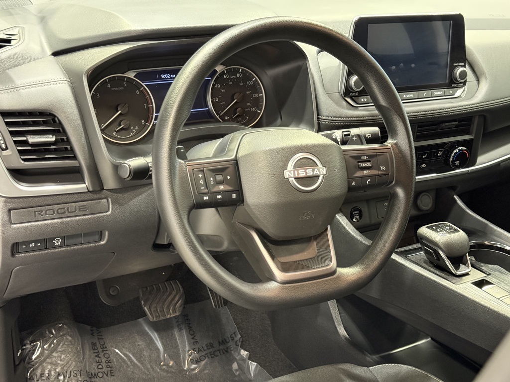 2025 Nissan Rogue S AWD photo 17