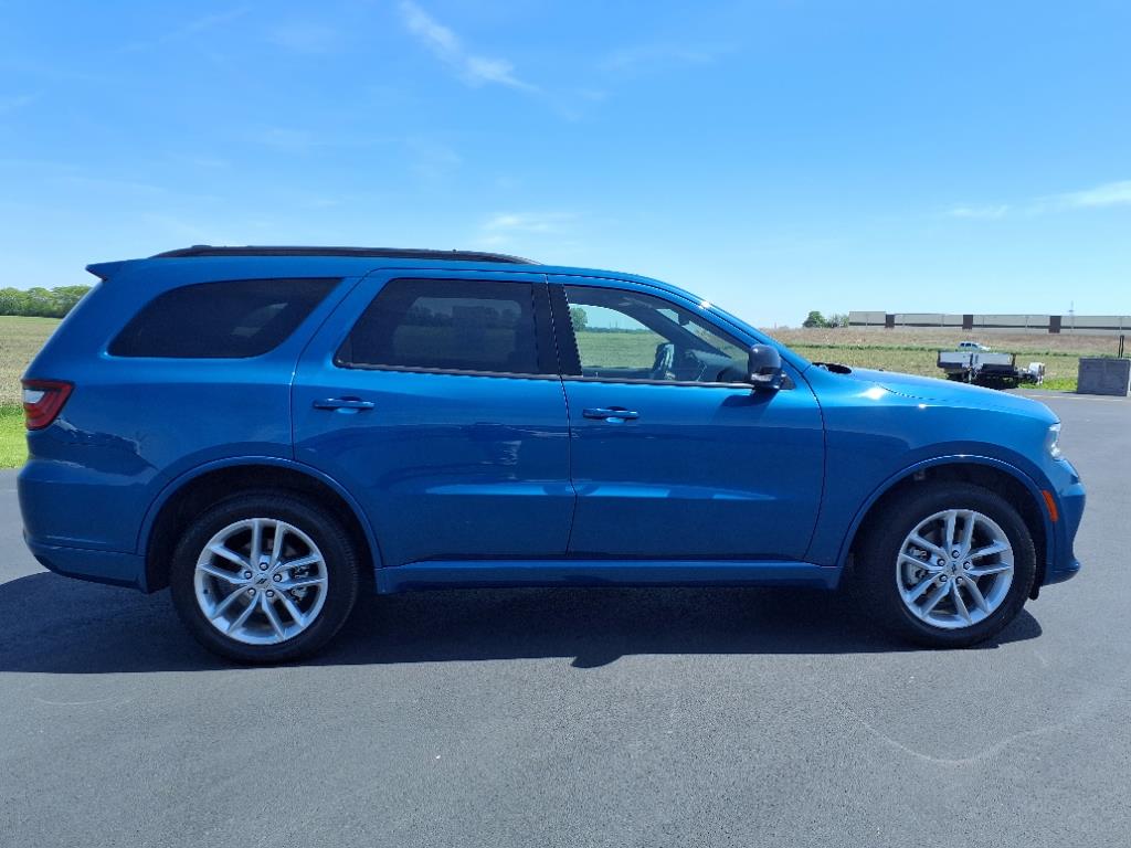 2024 Dodge Durango GT photo 2