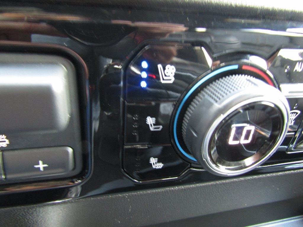 2024 Chevrolet Silverado 1500 High Country photo 28