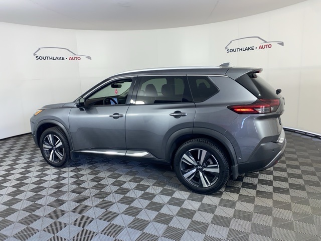 2023 Nissan Rogue SL photo 5