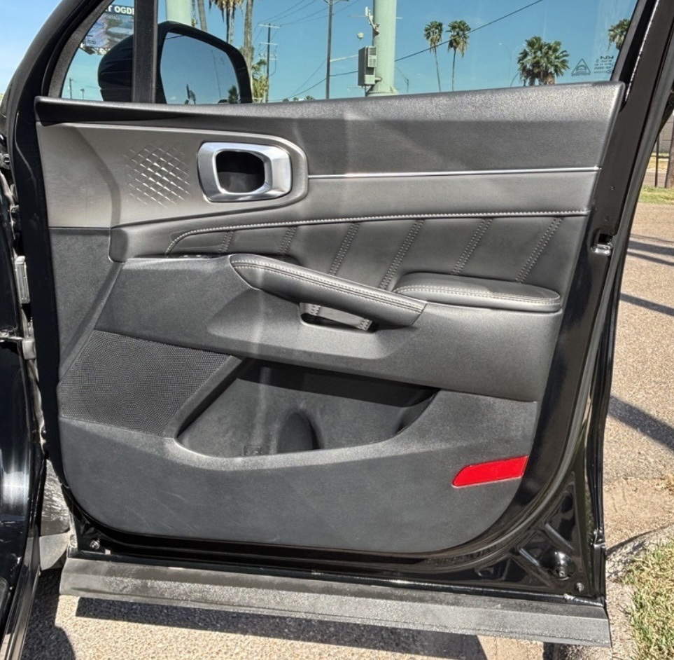 2023 Kia Sorento SX photo 18