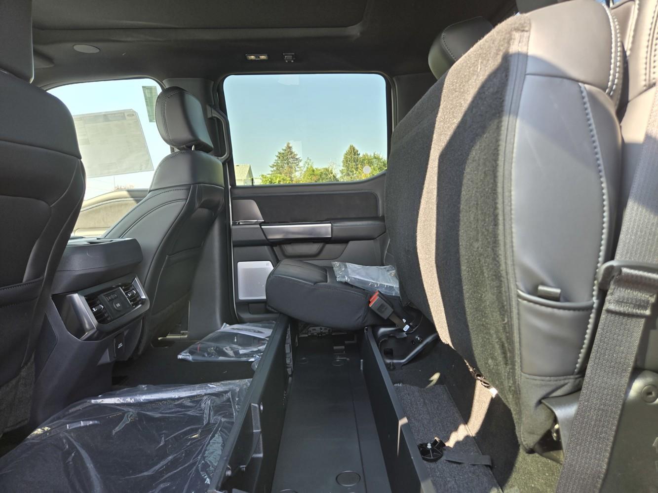 2026 Ford F-350 Platinum photo 19
