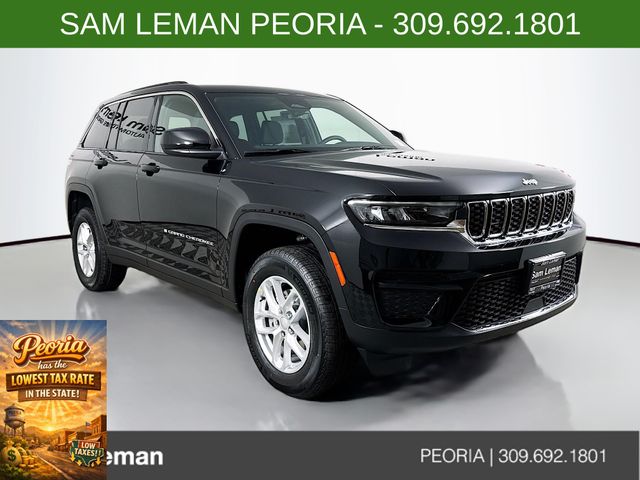 2025 Jeep Grand Cherokee Laredo's photo