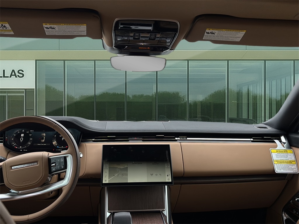 2025 Land Rover Range Rover SE photo 13