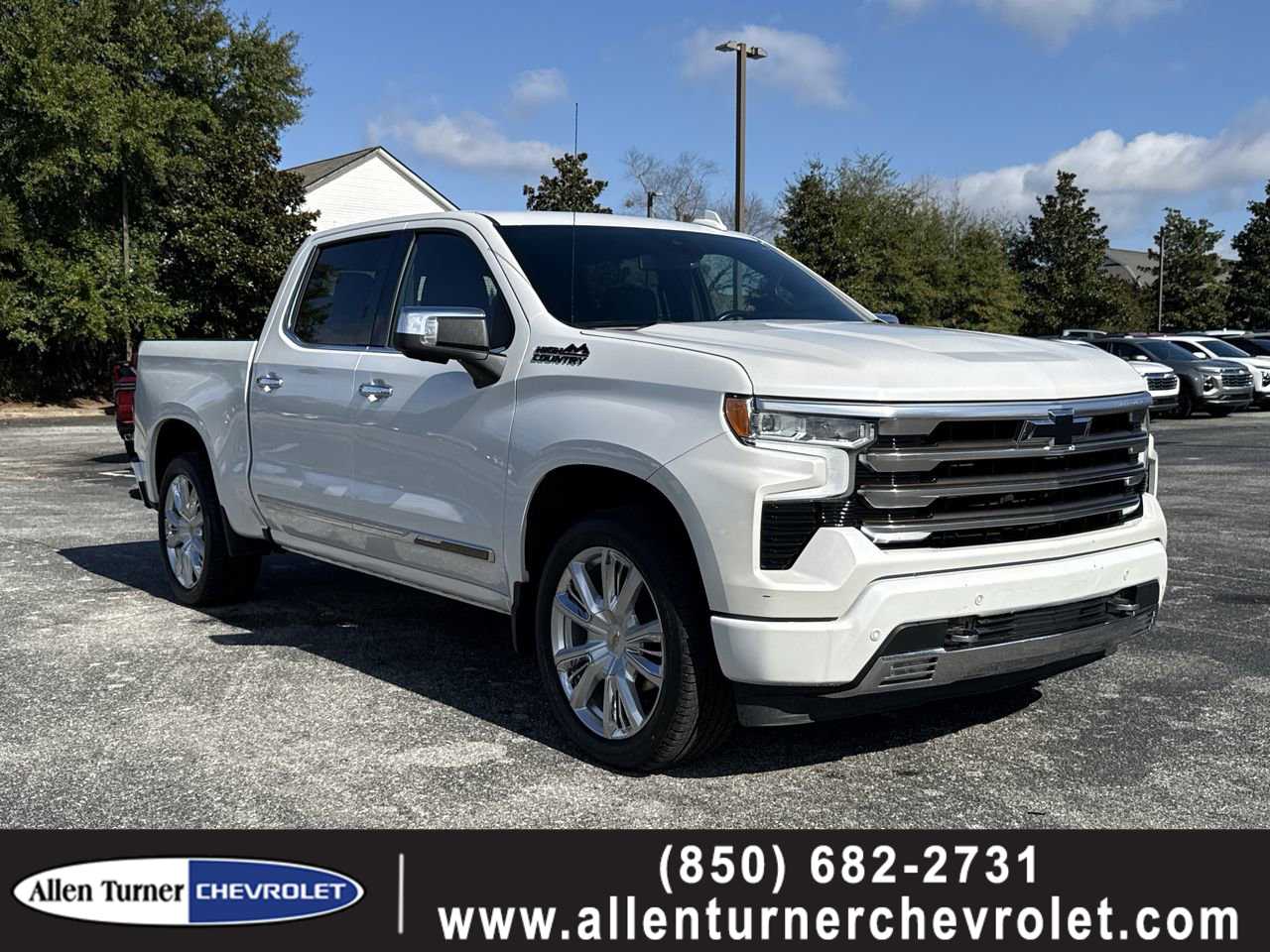 2022 Chevrolet Silverado 1500 High Country's photo