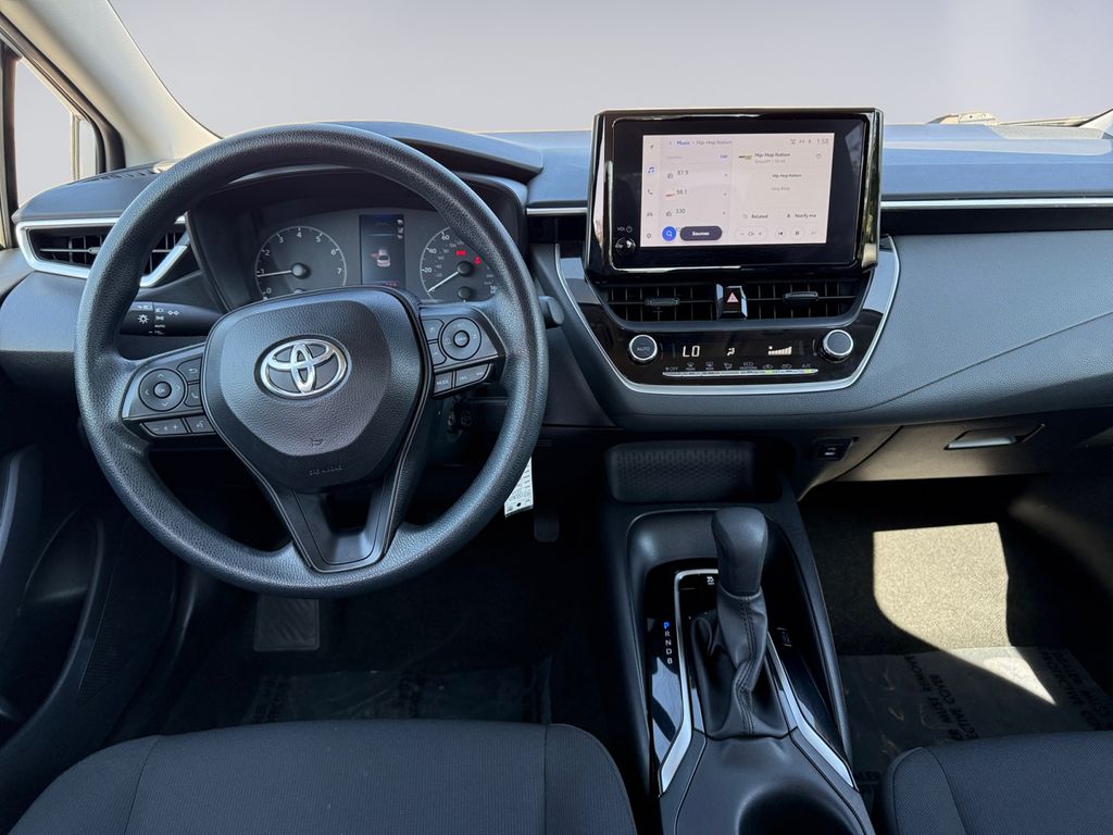 2024 Toyota Corolla LE photo 12