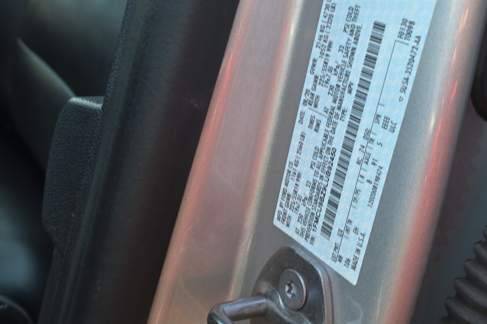 2020 Ford Escape SE Sport Hybrid photo 35