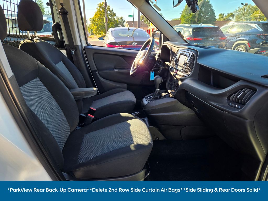 2017 Ram ProMaster City Tradesman photo 3