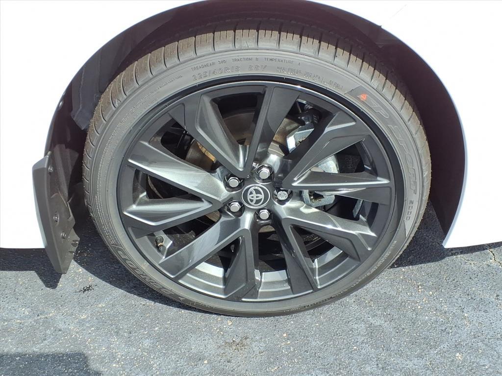 2026 Toyota Corolla SE photo 11