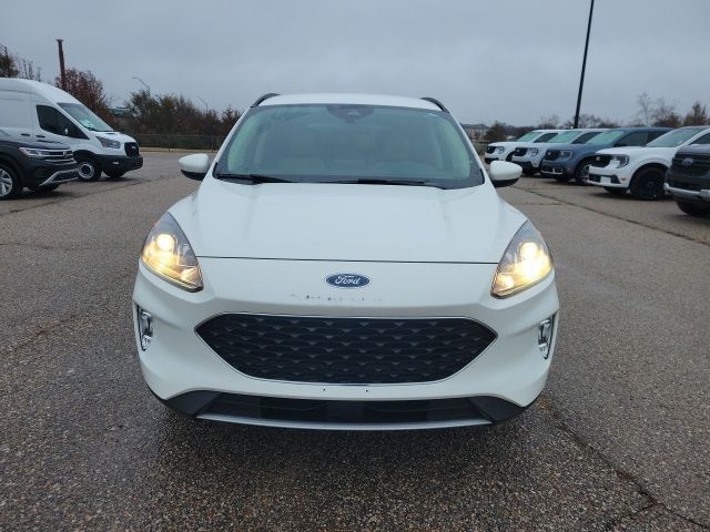 2020 Ford Escape SEL photo 3