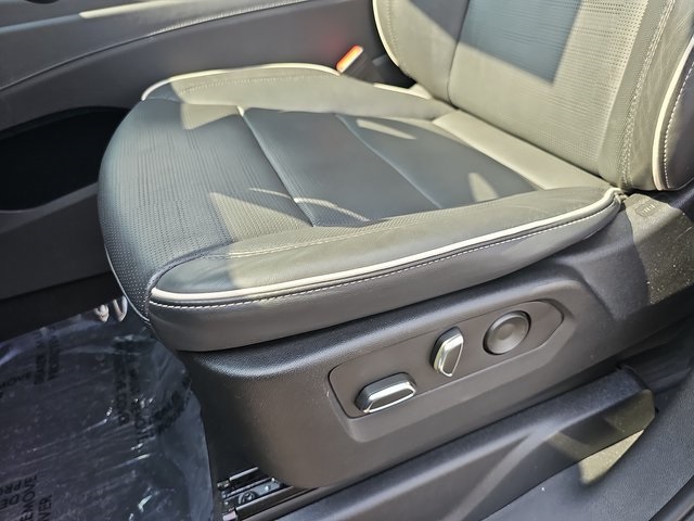 2023 Cadillac Escalade Sport photo 30