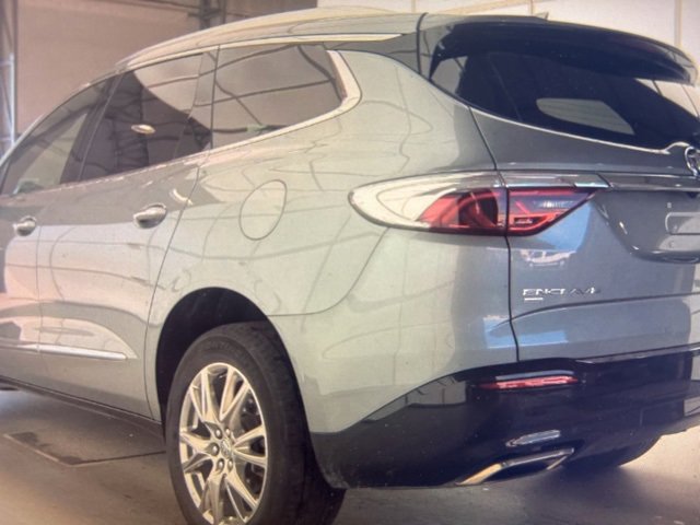2023 Buick Enclave Essence photo 4