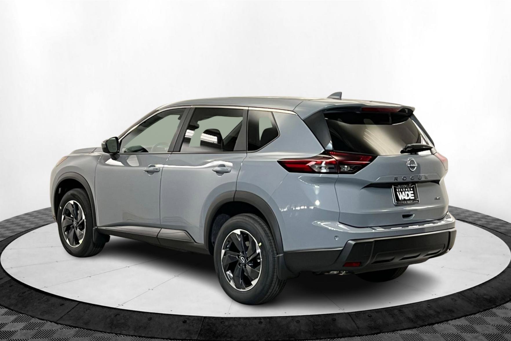 2026 Nissan Rogue SV photo 3