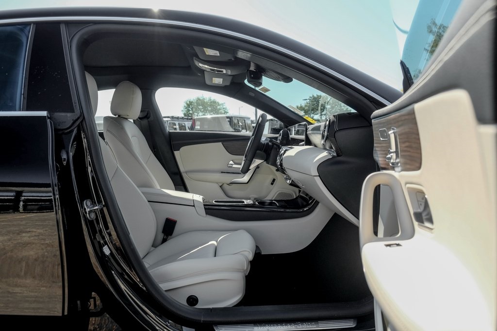 2026 Mercedes Benz CLA 250 4MATIC photo 18