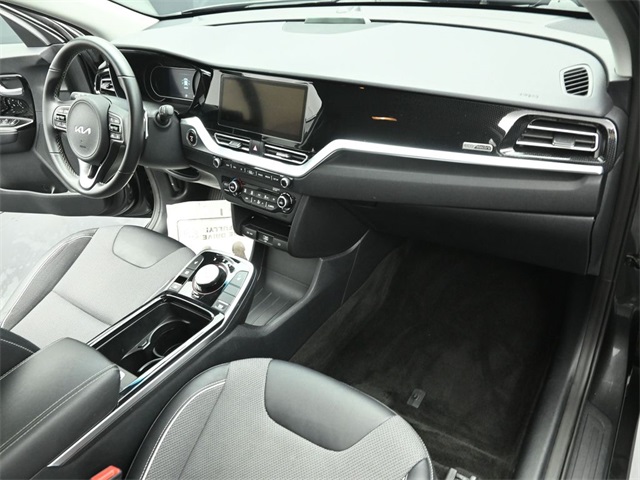 2022 KIA NIRO - Image 29
