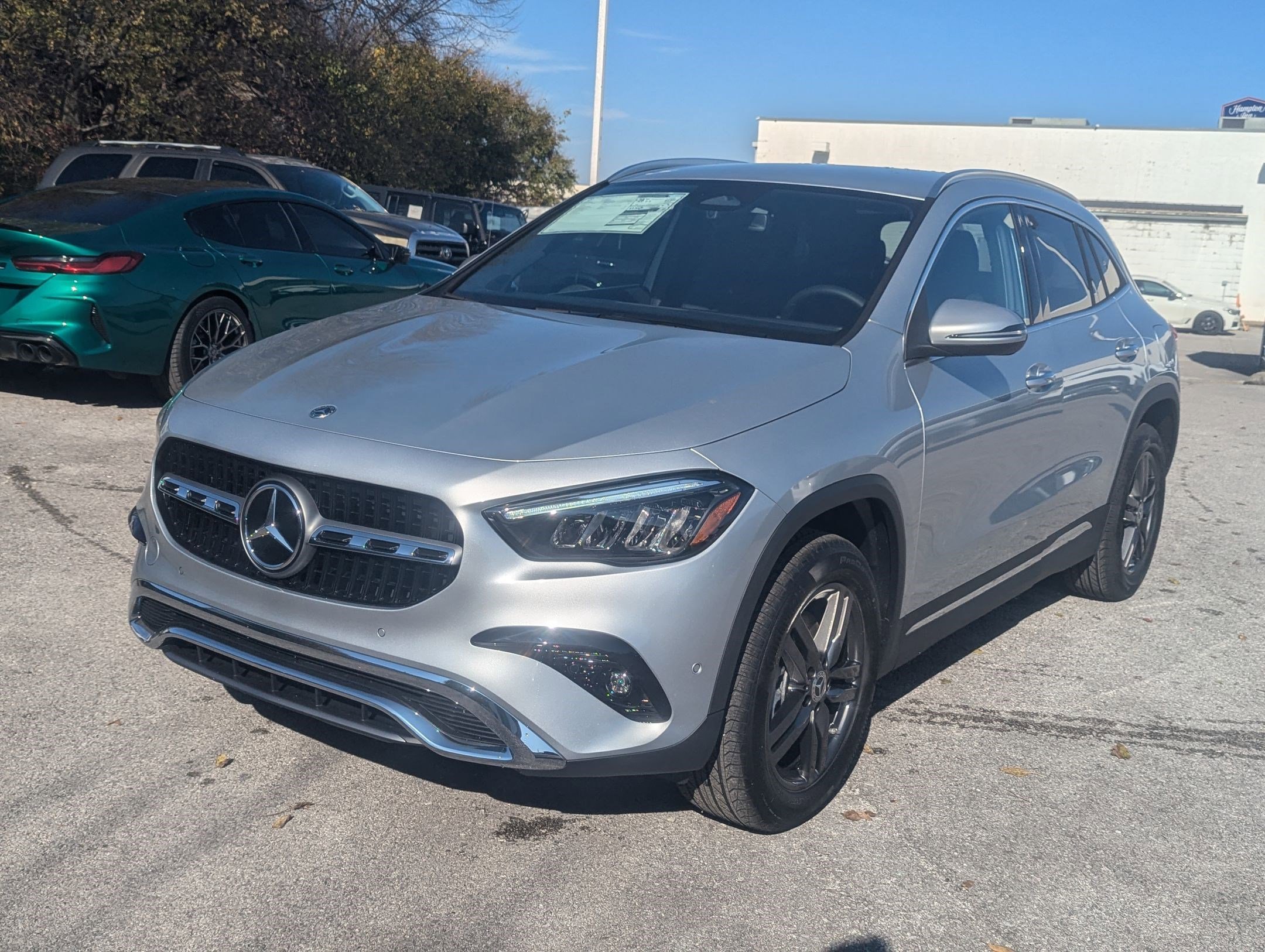 2025 Mercedes Benz GLA 250 4MATIC photo 2