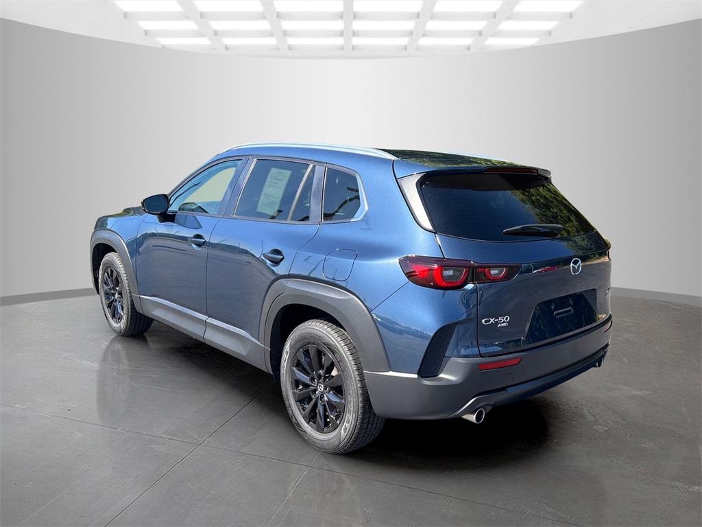 2024 Mazda CX-50 2.5 Select photo 4
