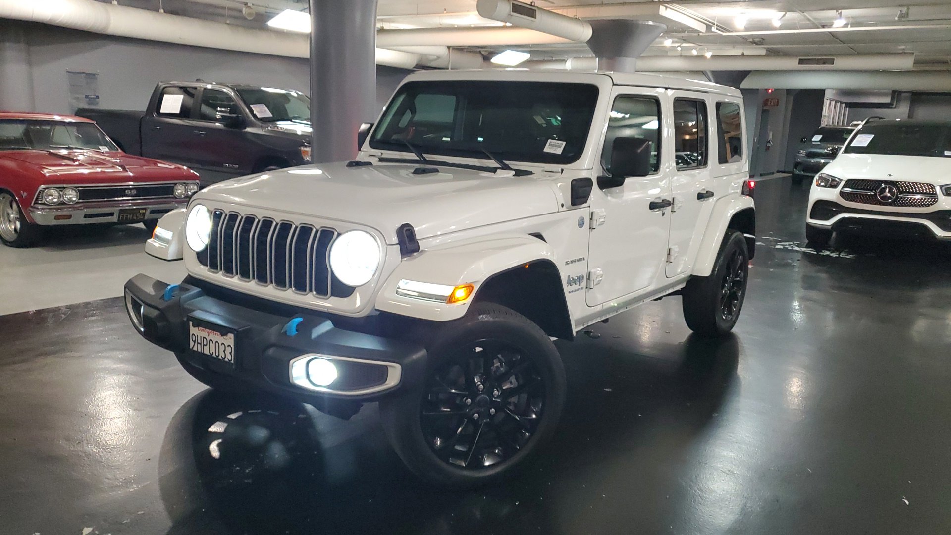 2024 Jeep Wrangler Sahara 4xe photo 30
