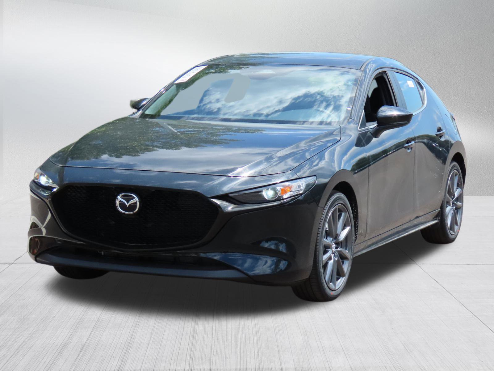 2025 Mazda Mazda3 Hatchback 2.5 s Preferred photo 3