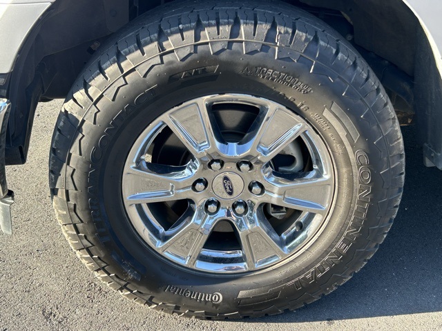 2017 Ford F-150 XLT photo 13