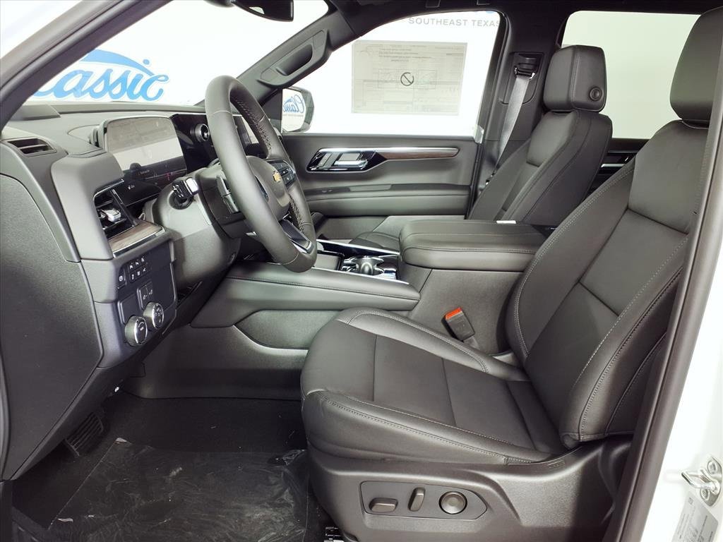 2026 Chevrolet Tahoe LT photo 17