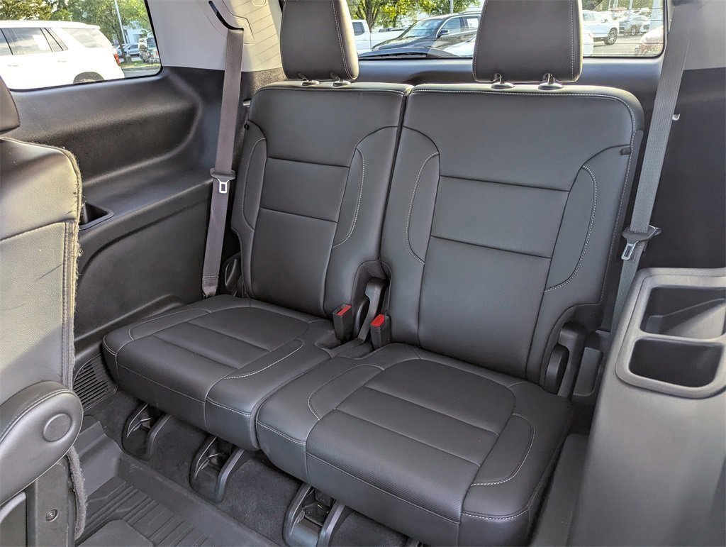 2022 Gmc Acadia SLT photo 16