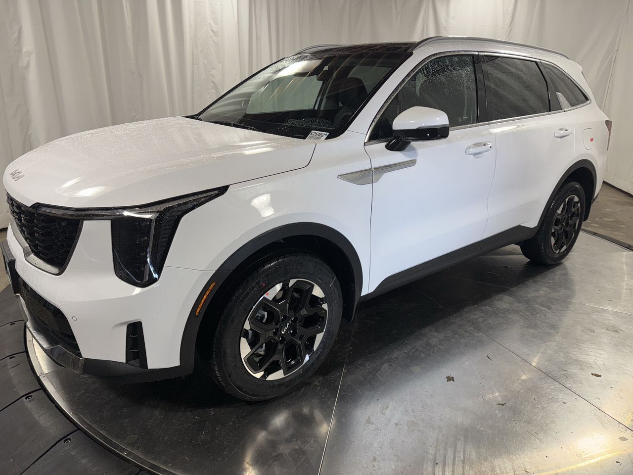 2026 Kia Sorento S's photo