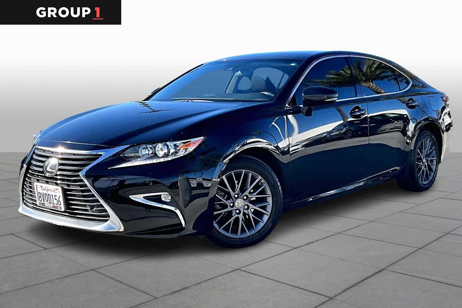 2018 Lexus ES Base's photo
